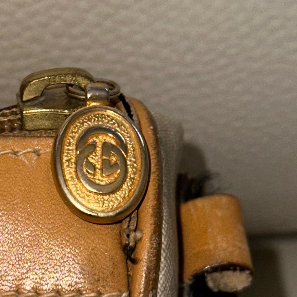 Gucci Tan and Cream Handbag - Picture 4 of 12